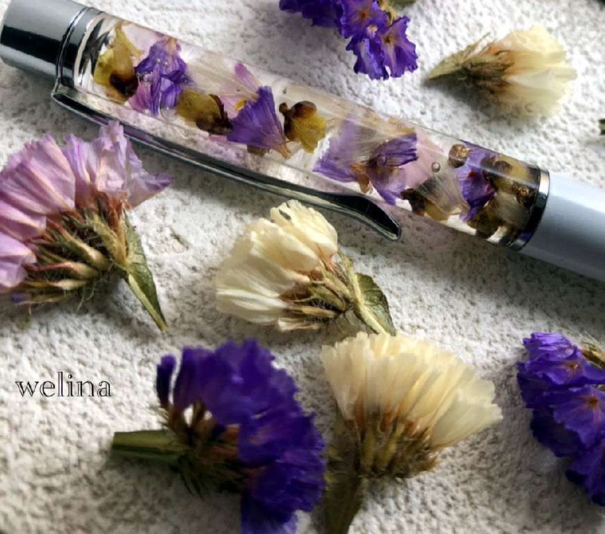 10月のレッスンからハーバリウムボールペンが仲間入り♪